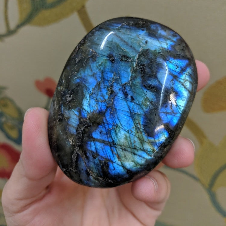 Labradorite Palmstone