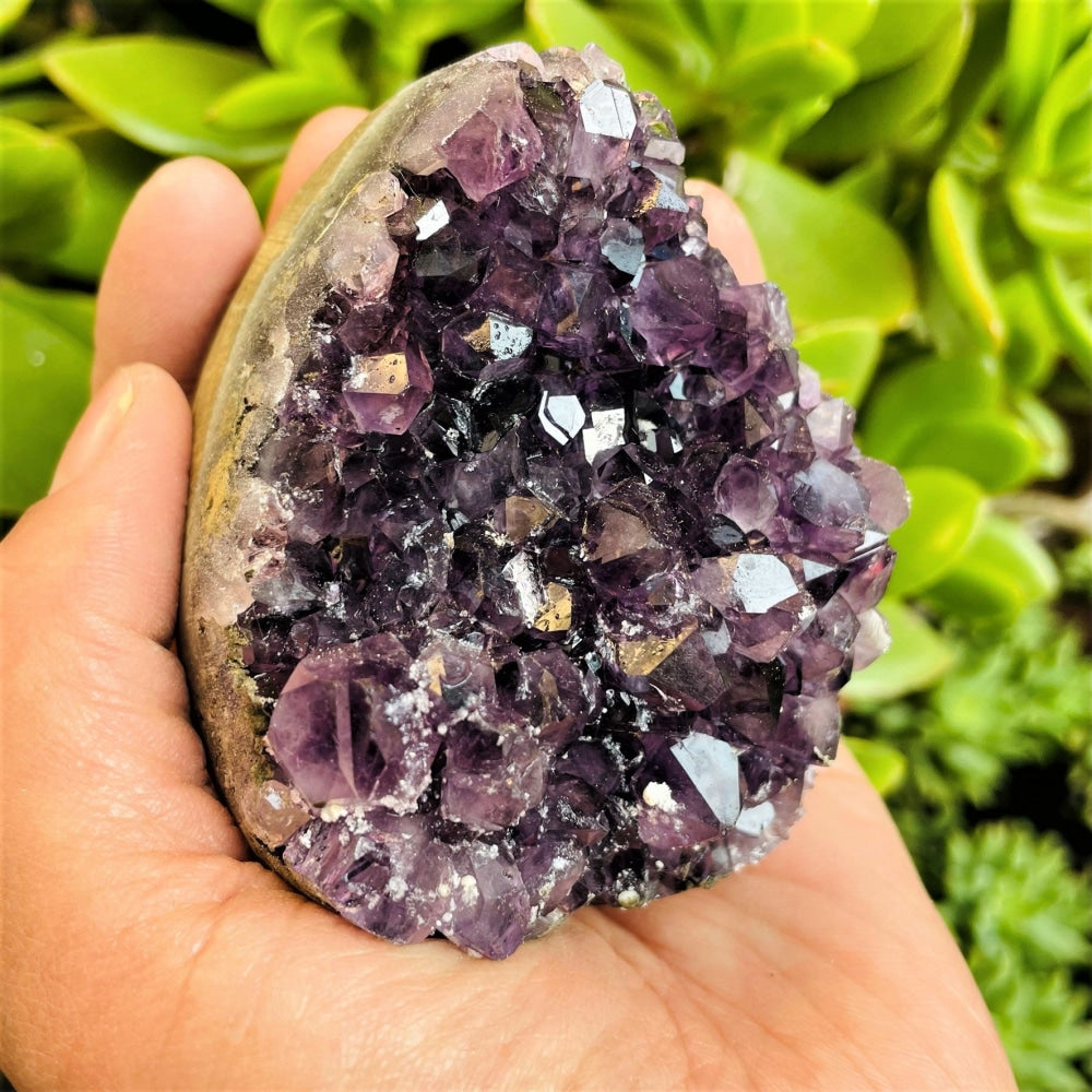 Large Amethyst Geode (Item #0019)